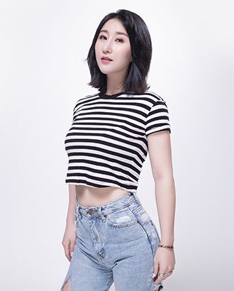 扒开逼逼看看舞蹈表演部部主任